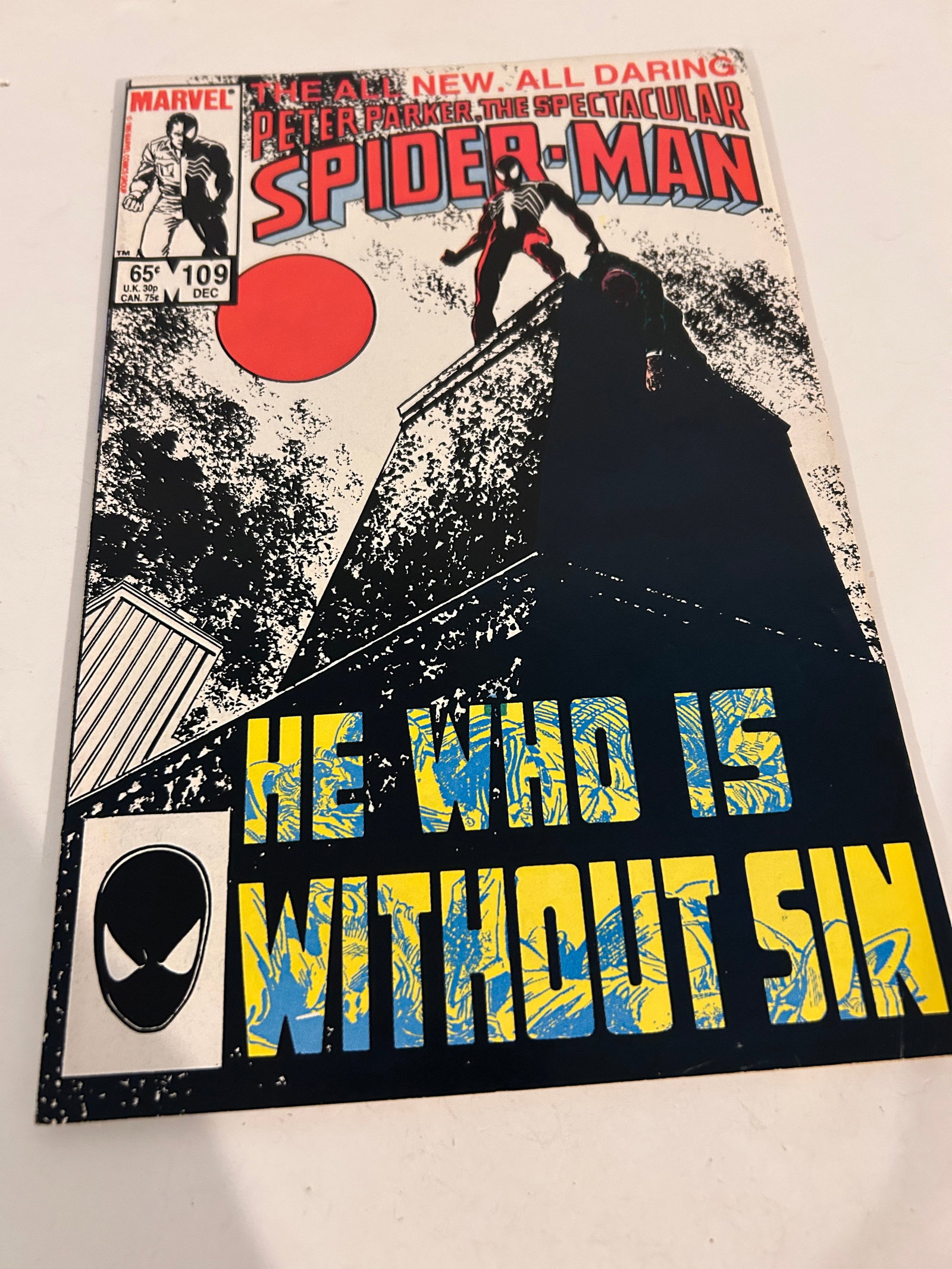 Vintage Comic Book # 109 Peter Parker the Spectacular Spider-Man: Vintage Comic Book # 109 Peter Parker the Spectacular Spider-Man Please view all photos as they are part of the description and condition of this Item, Feel free to contact me with questions or pictur