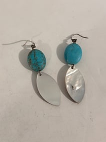 Vintage Sterling Silver mother of pearl Earrings