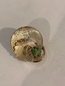 Vintage Gold Tone gem stone Brooch