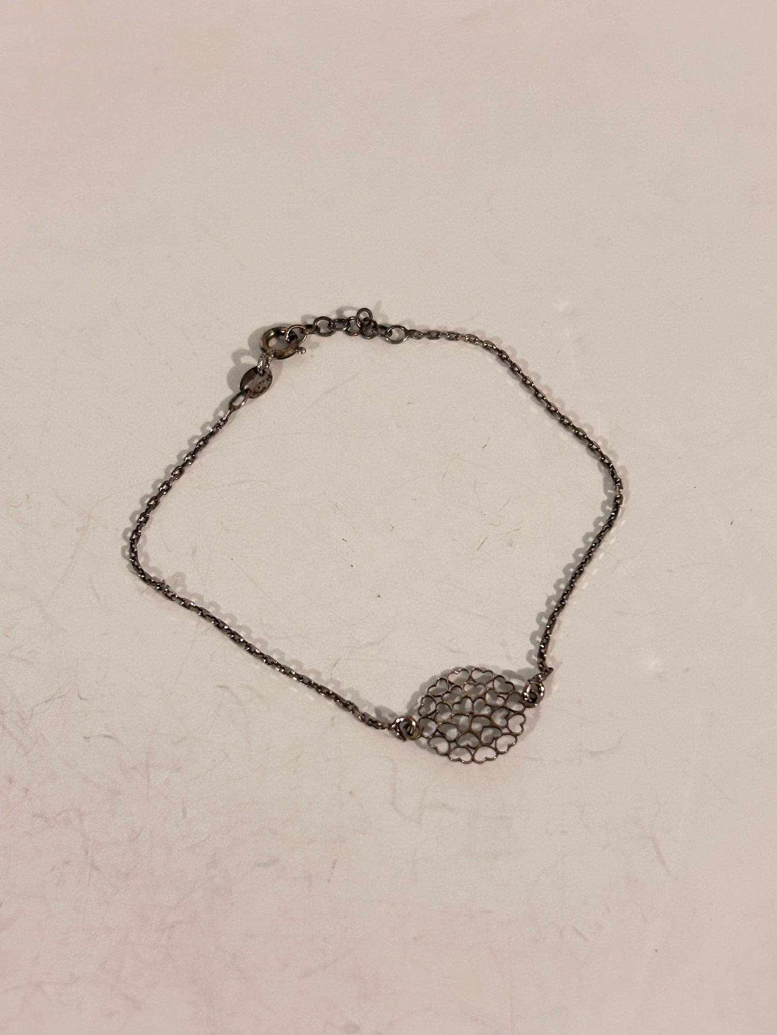 Vintage Sterling Silver filigree Bracelet 7": Vintage Sterling Silver filigree Bracelet 7" Please view all photos as they are part of the description and condition of this Item, Feel free to contact me with questions or picture requests! Used Ite