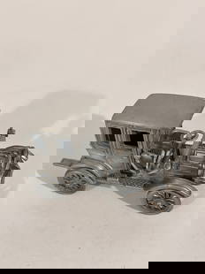 Vintage The Danbury Mint Classic Pewter Car 1912 packard: Vintage The Danbury Mint Classic Pewter Car 1912 packard Please view all photos as they are part of the description and condition of this Item, Feel free to contact me with questions or picture reques