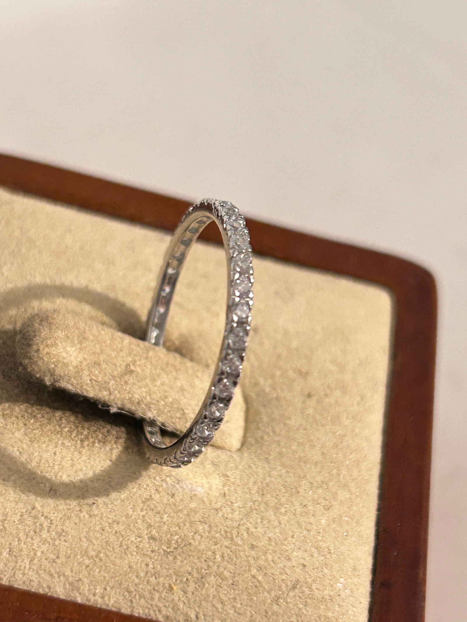 Vintage Sterling Silver CZ Ring Sz 9 (1 of 6)