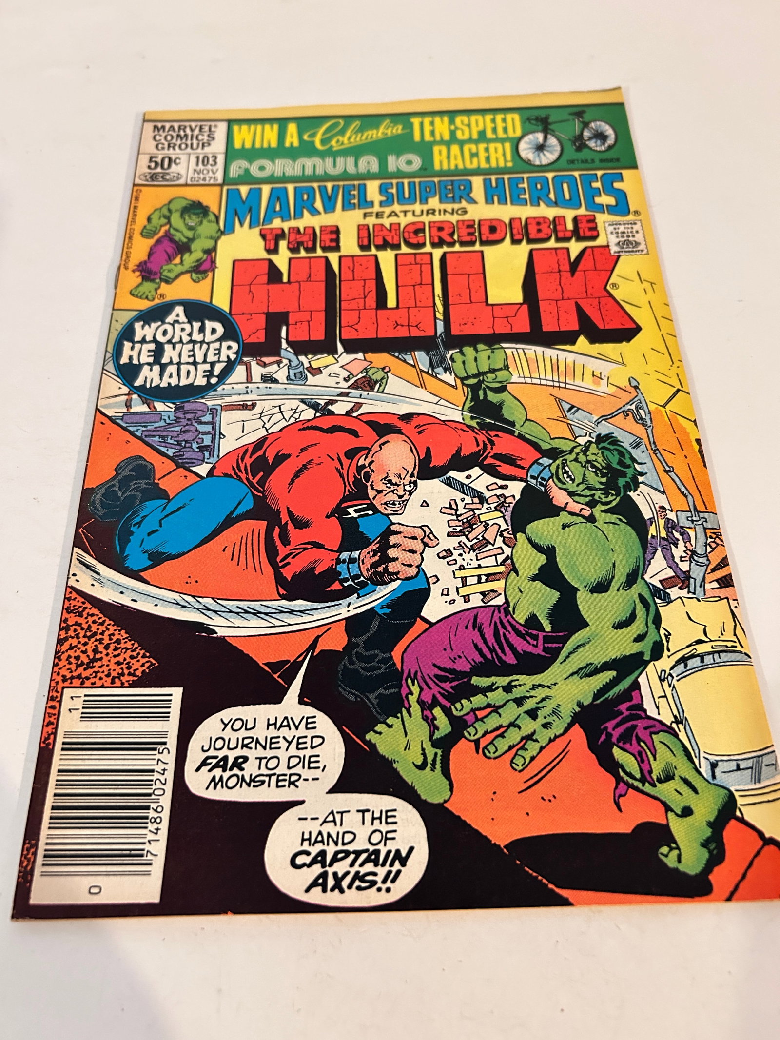 Vintage Comic Book Marvel Super-Heroes # 103: Vintage Comic Book Marvel Super-Heroes # 103 Please view all photos as they are part of the description and condition of this Item, Feel free to contact me with questions or picture requests! Used Ite