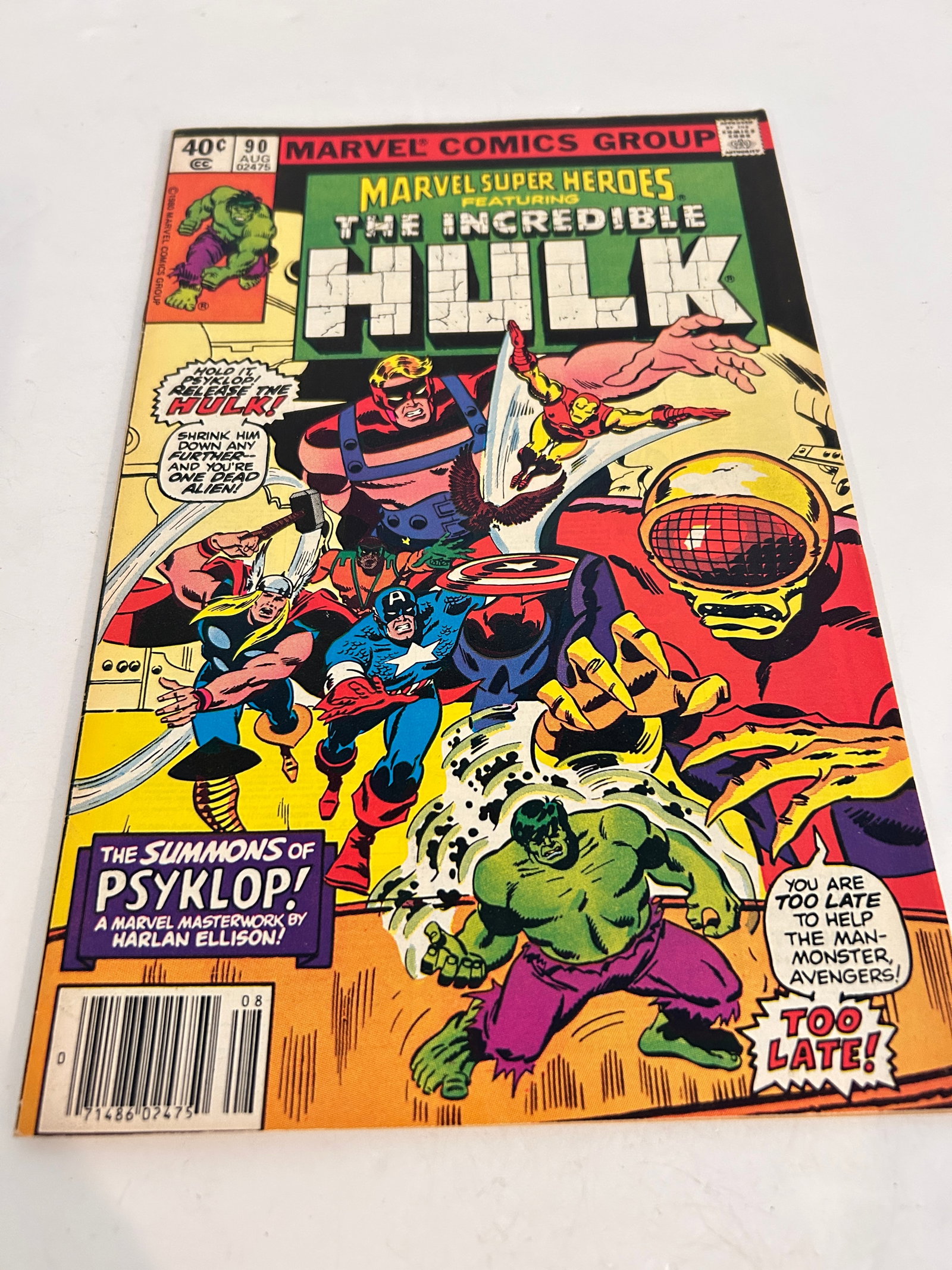 Vintage Comic Book Marvel Super-Heroes # 90: Vintage Comic Book Marvel Super-Heroes # 90 Please view all photos as they are part of the description and condition of this Item, Feel free to contact me with questions or picture requests! Used Item
