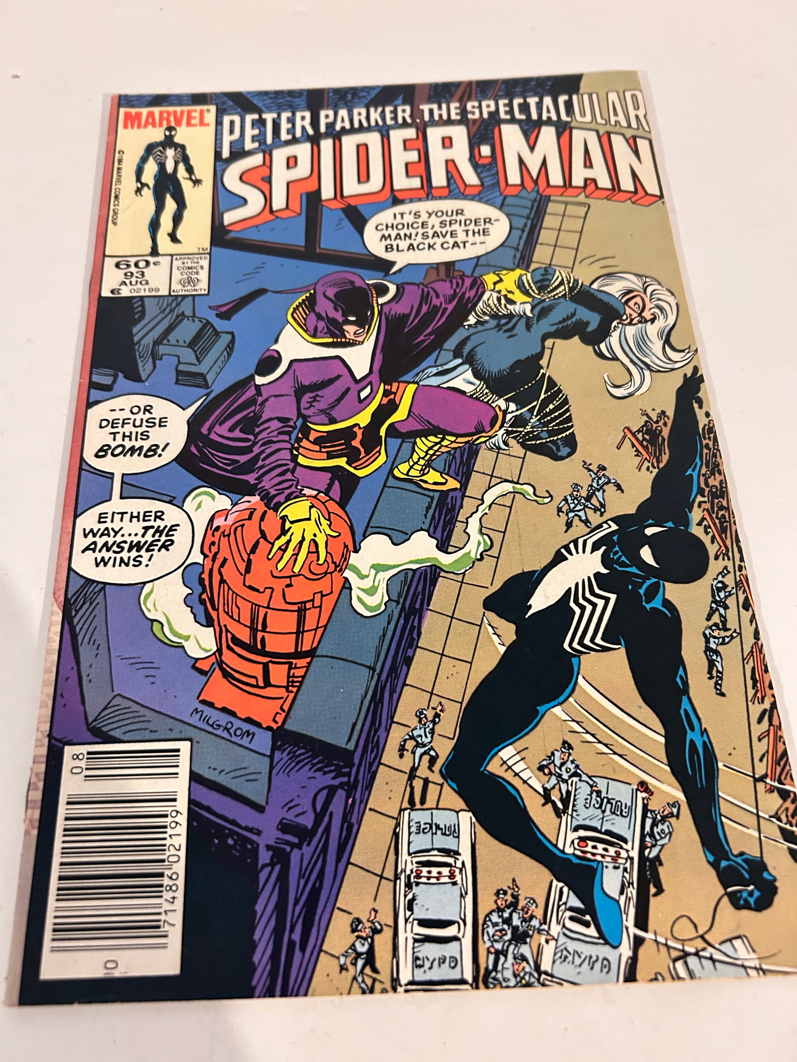 Vintage Comic Book Peter Parker Spectacular Spider-Man # 93: Vintage Comic Book Peter Parker Spectacular Spider-Man # 93 Please view all photos as they are part of the description and condition of this Item, Feel free to contact me with questions or picture req