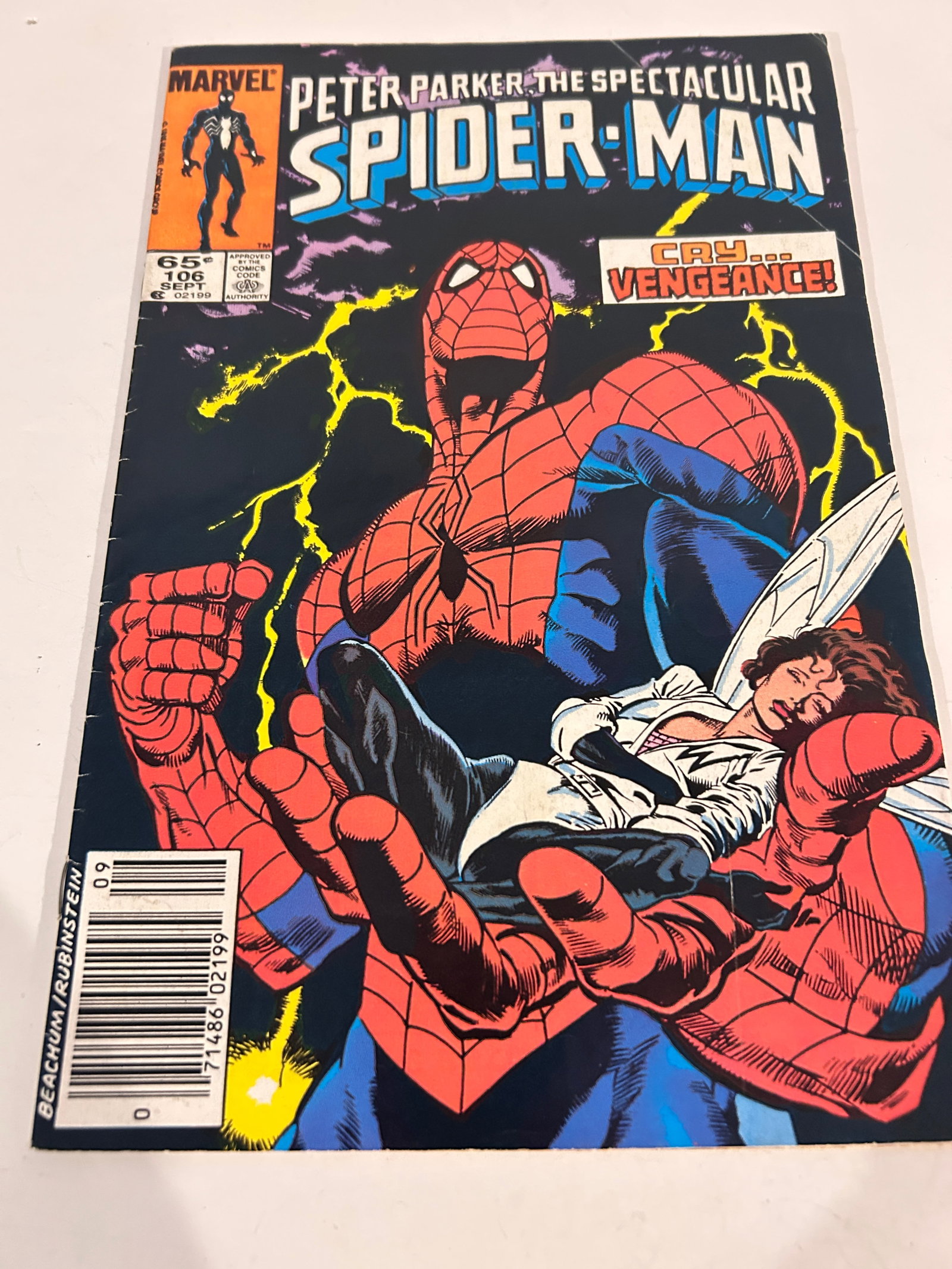 Vintage Comic Book Peter Parker Spectacular Spider-Man # 106: Vintage Comic Book Peter Parker Spectacular Spider-Man # 106 Please view all photos as they are part of the description and condition of this Item, Feel free to contact me with questions or picture re