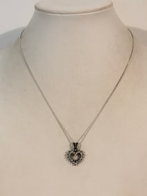 Vintage Sterling Silver Rhinestone heart Necklace 17"