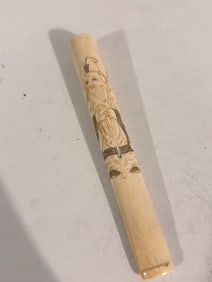 Vintage hand carved bone Cigarette holder 4 1/8"
