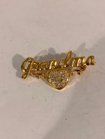 Vintage Grandma Brooch