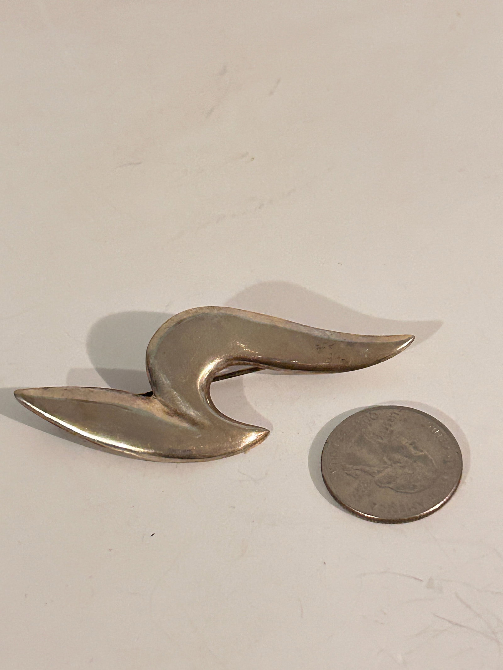 Vintage Mexico Sterling Silver TP-71 Brooch: Vintage Mexico Sterling Silver TP-71 Brooch Please view all photos as they are part of the description and condition of this Item, Feel free to contact me with questions or picture requests! Used Item
