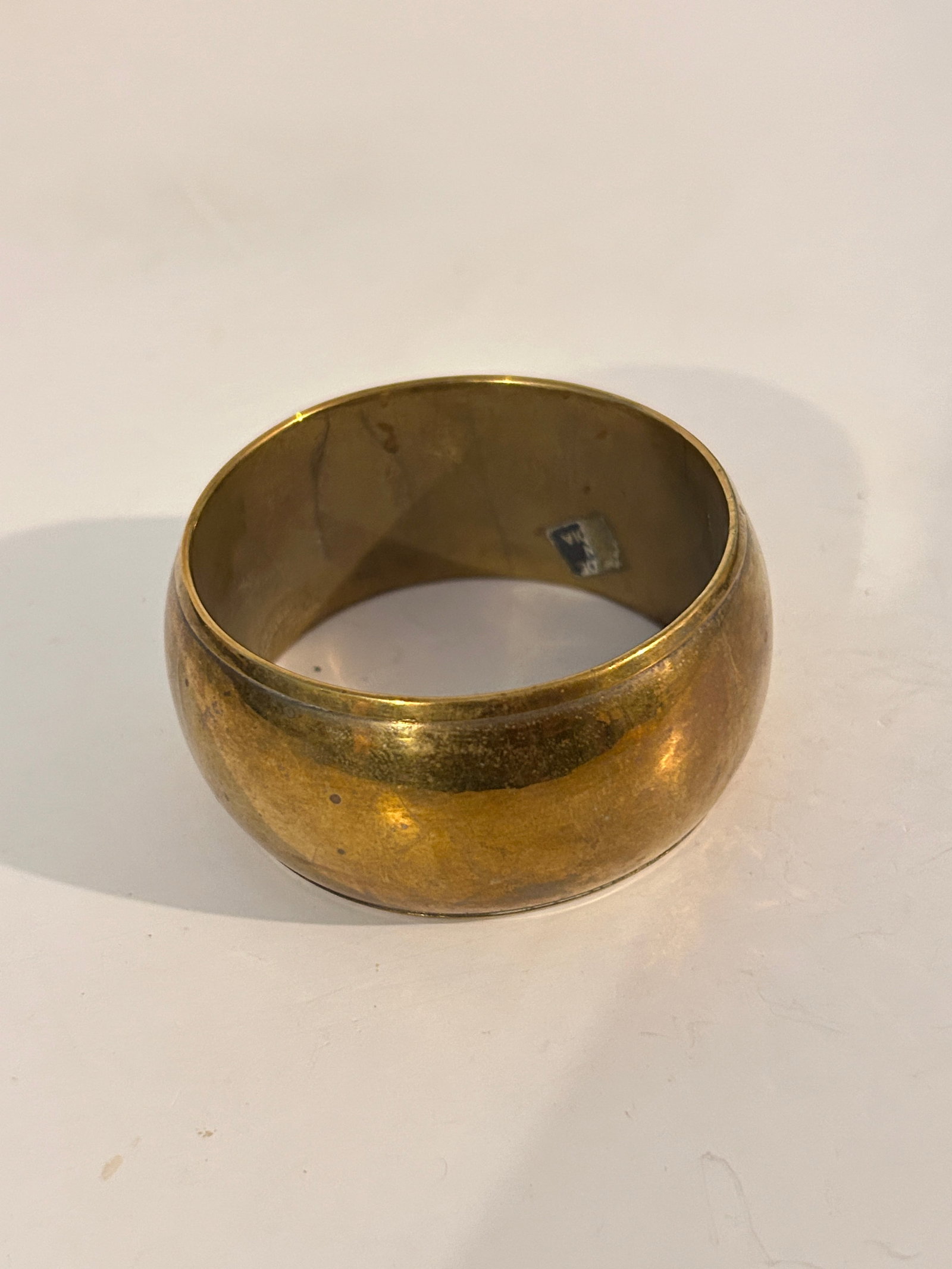 Vintage Bracelet: Item comes exactly as shown Know what you are bidding on. Carefully refer to and examine all photos, ask questions, do research, etc., to determine (Authinticity) . before bidding in order to determin