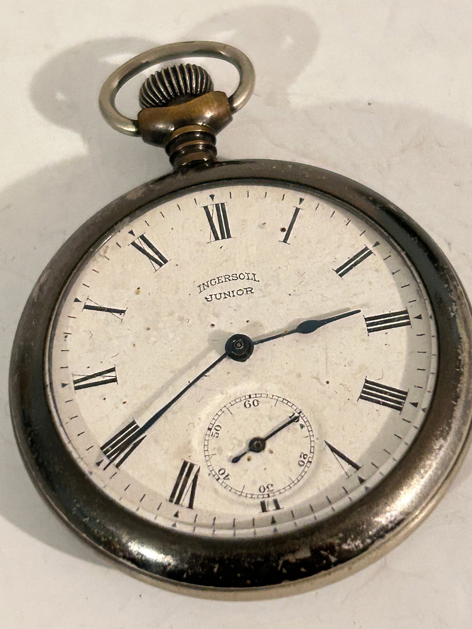 Vintage Ingersoll Junior Pocket Watch not working: Item comes exactly as shown Know what you are bidding on. Carefully refer to and examine all photos, ask questions, do research, etc., to determine (Authinticity) . before bidding in order to determin