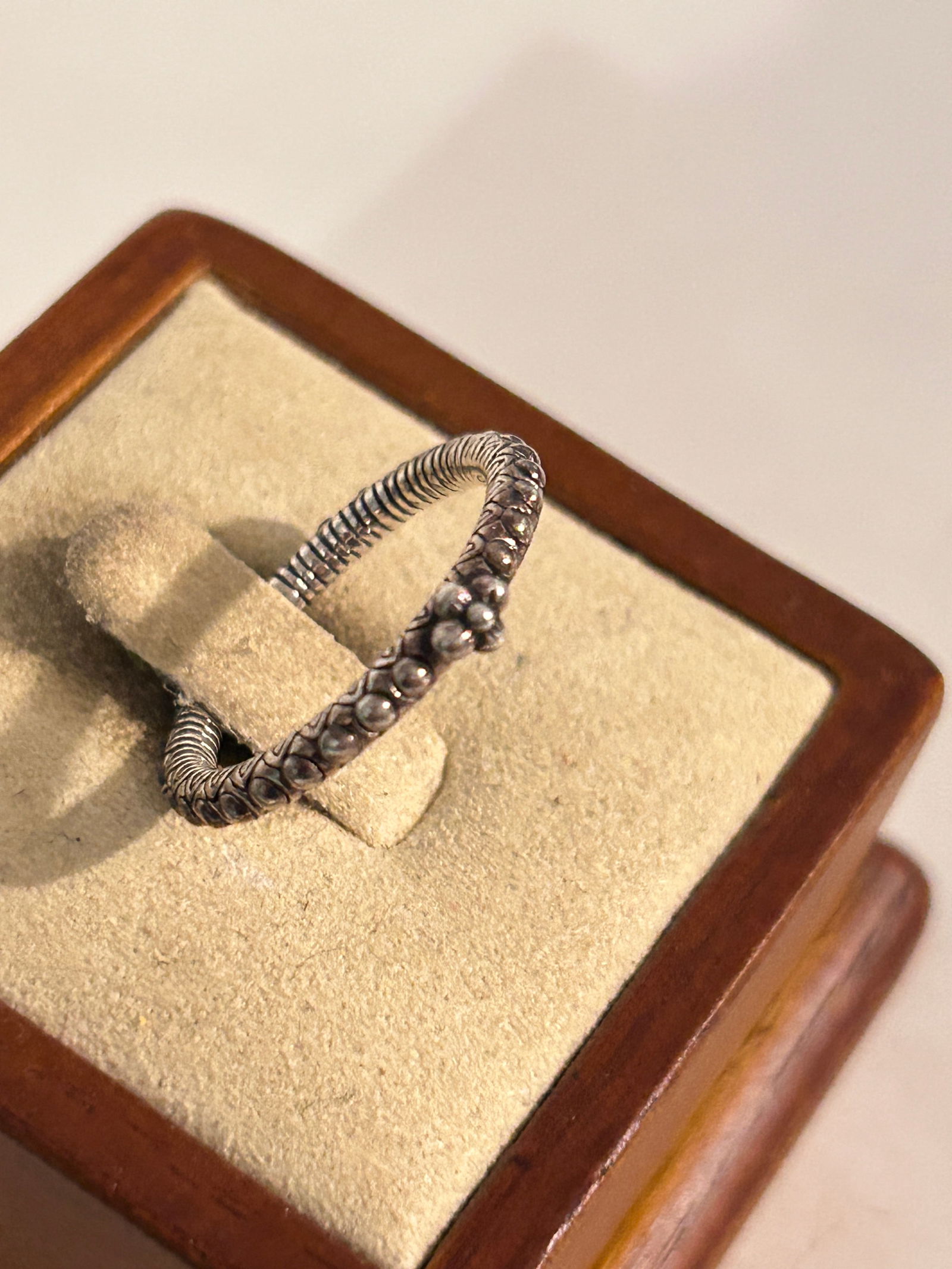 Barbara Bixby Sterling Silver Floral Design Ring Sz 8 (1 of 5)