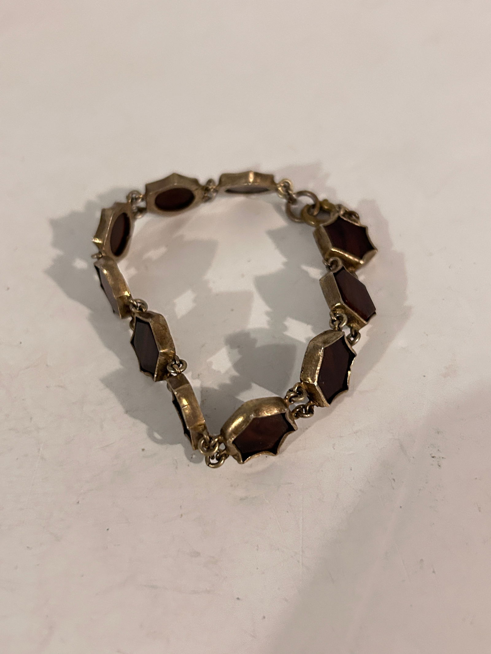 Vintage Bracelet 7": Item comes exactly as shown Know what you are bidding on. Carefully refer to and examine all photos, ask questions, do research, etc., to determine (Authinticity) . before bidding in order to determin