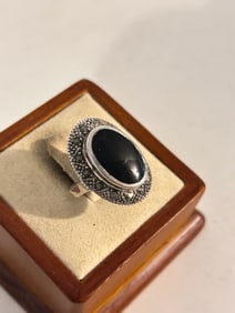Vintage Sterling Silver Modernist onyx marcasite Ring Sz 6