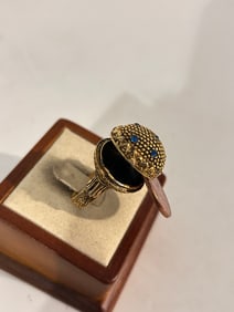 Vintage Gold tone Snuff Ring sz 8