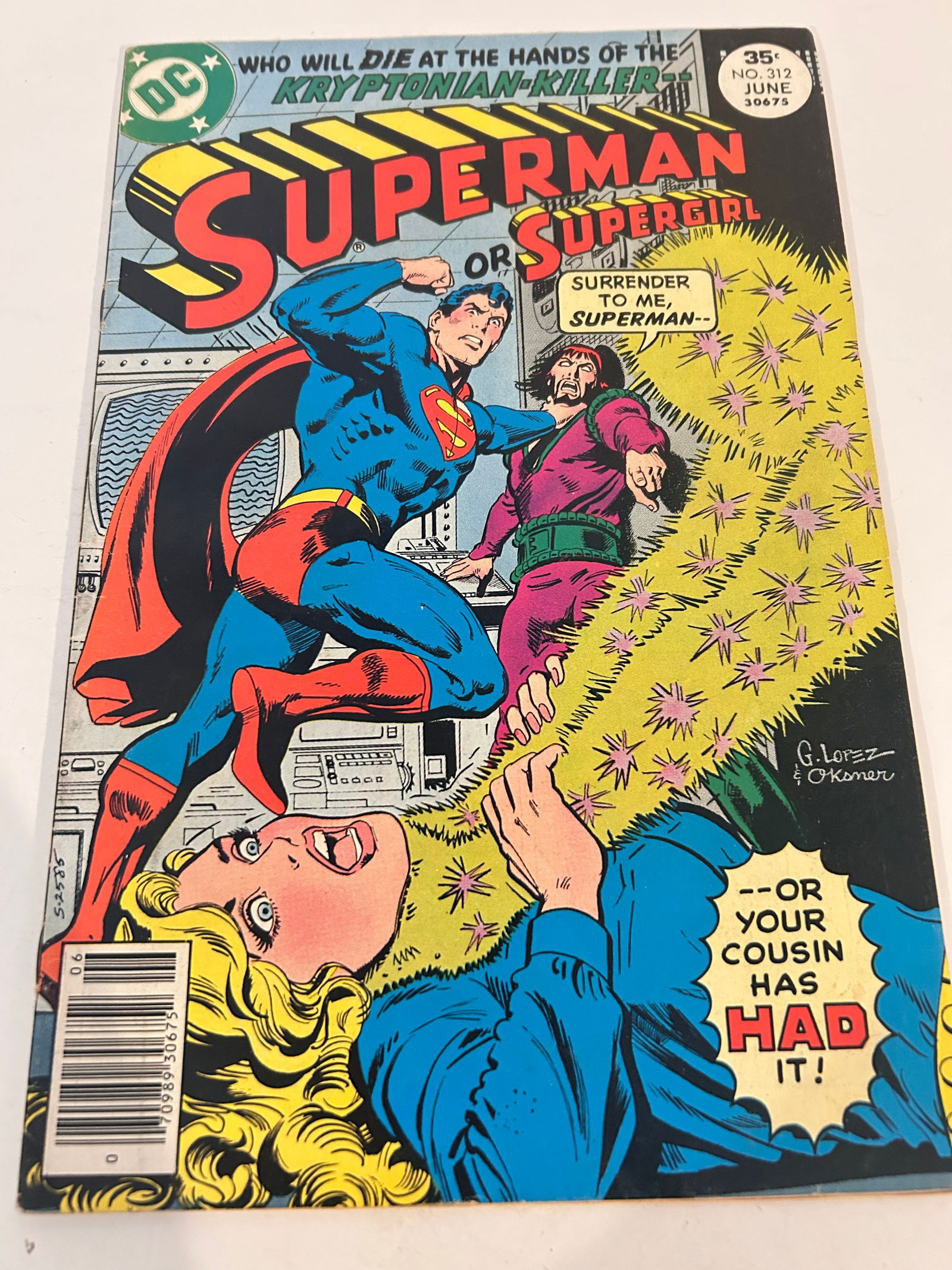 Vintage Comic Book Superman # 312: Vintage Comic Book Superman # 312 Please view all photos as they are part of the description and condition of this Item, Feel free to contact me with questions or picture requests! Used Item AS IS