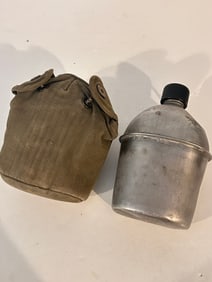 Vintage 1944 WWII Cateen