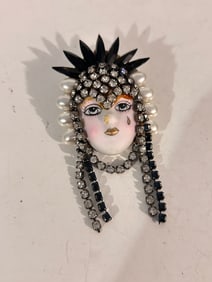 Vintage Lady Brooch