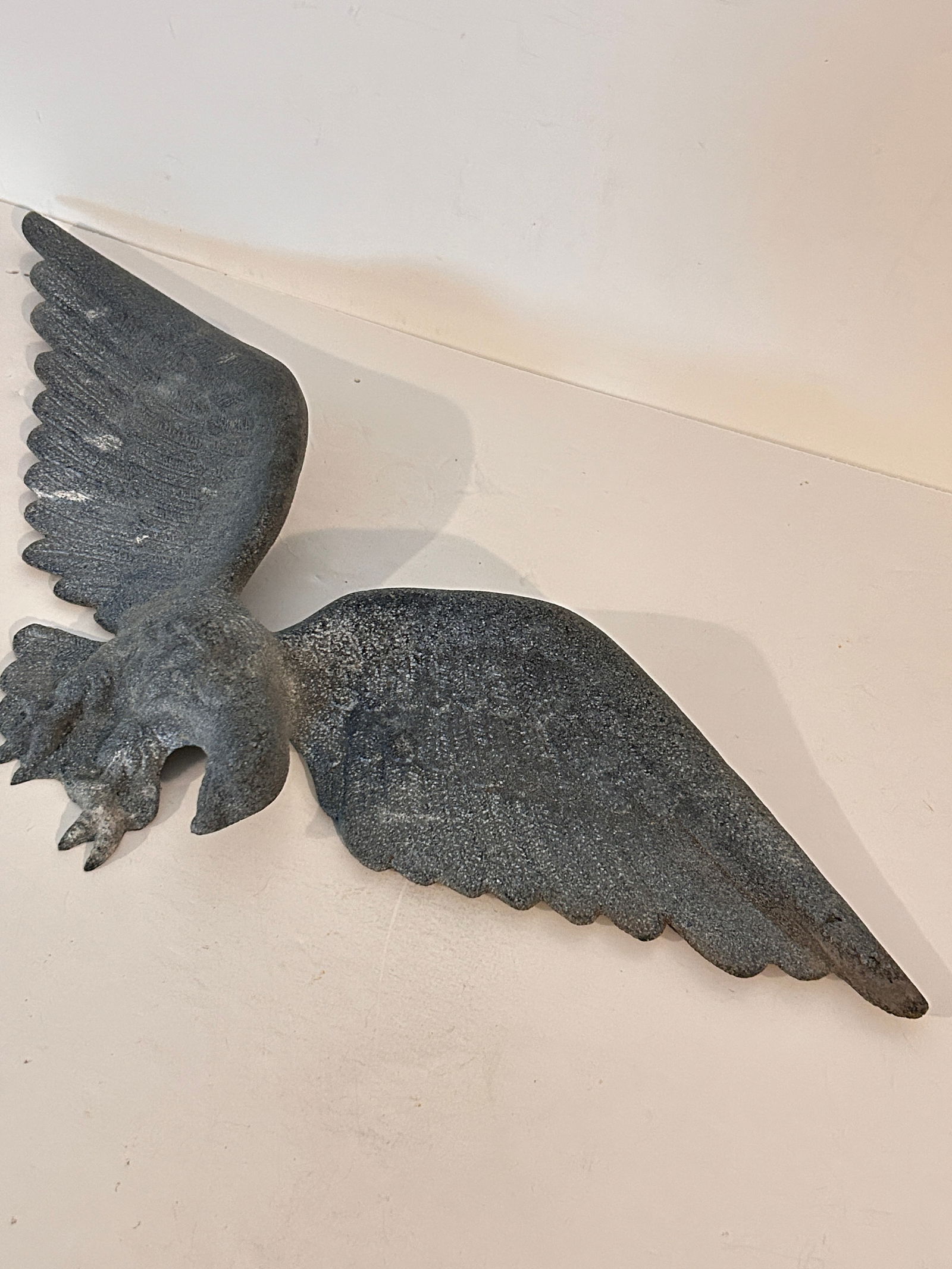 Vintage Cast Iron Golden American Eagle Wall Hanging 22?? Wingspan (1 of 5)