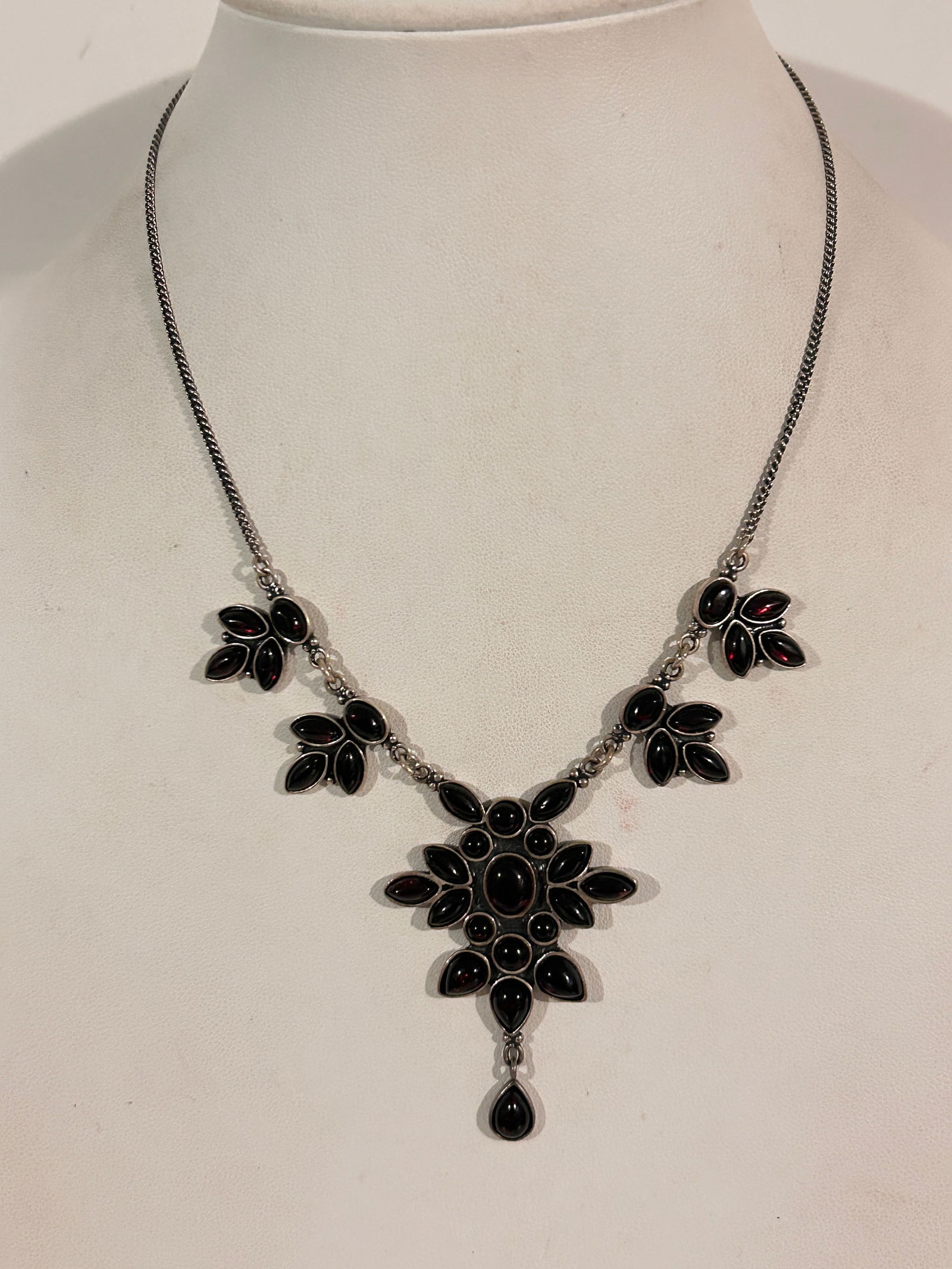 Vintage Sterling Silver Poland Cherry Amber Necklace Sz 16" (1 of 5)