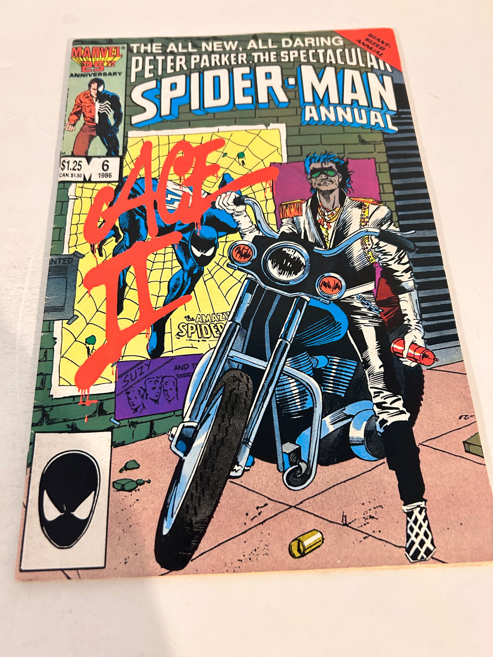 Vintage Comic Book Peter Parker Spider-Man Annual # 6 (1 of 2)