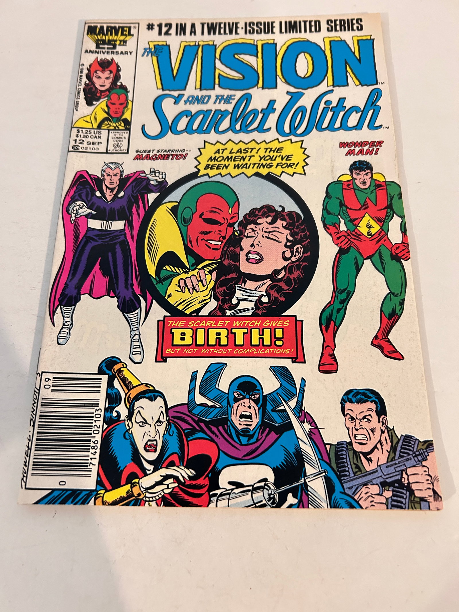 Vintage Comic Book Vision and the Scarlet Witch # 12: Vintage Comic Book Vision and the Scarlet Witch # 12 Please view all photos as they are part of the description and condition of this Item, Feel free to contact me with questions or picture requests! 