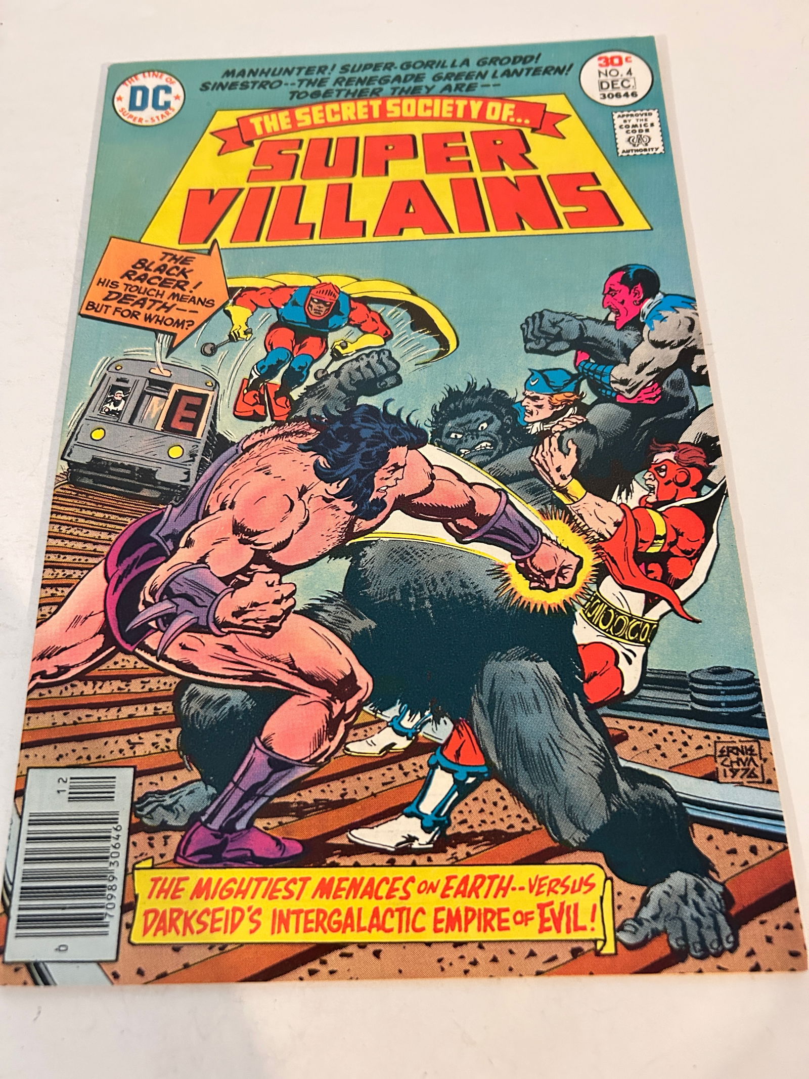 Vintage Comic Book Super-Villains # 4 (1 of 2)