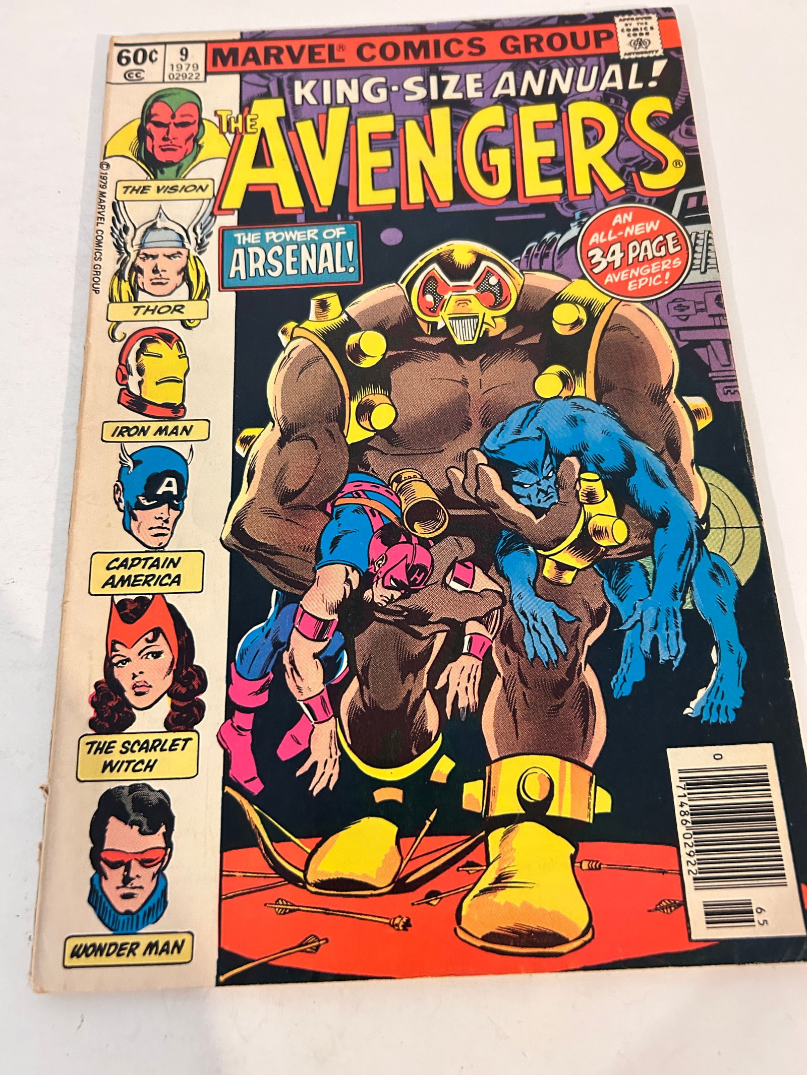 Vintage Comic Book the Avengers # 9 Annual (1 of 2)