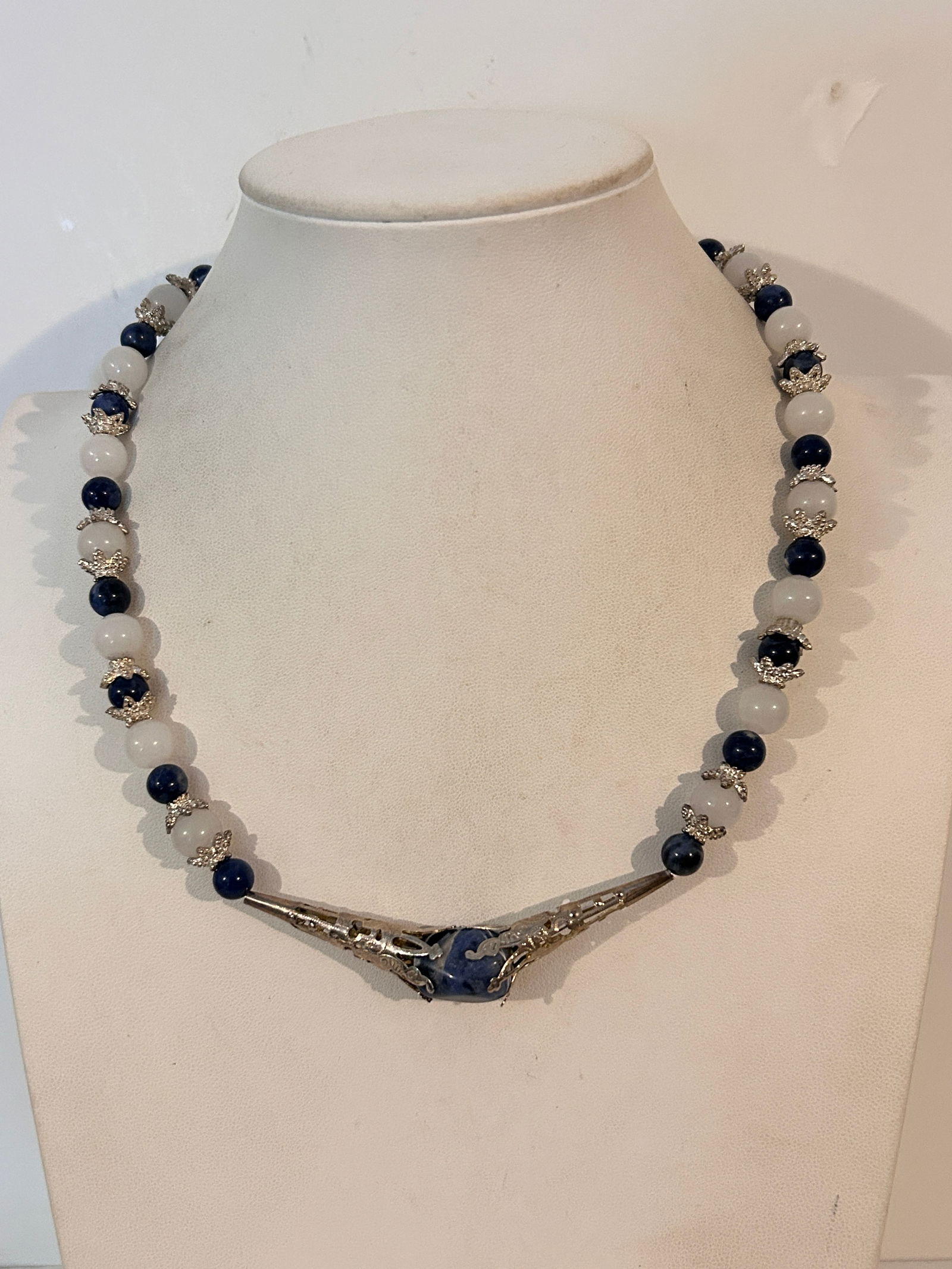 Vintage Gem Stone bead Necklace 17" (1 of 6)