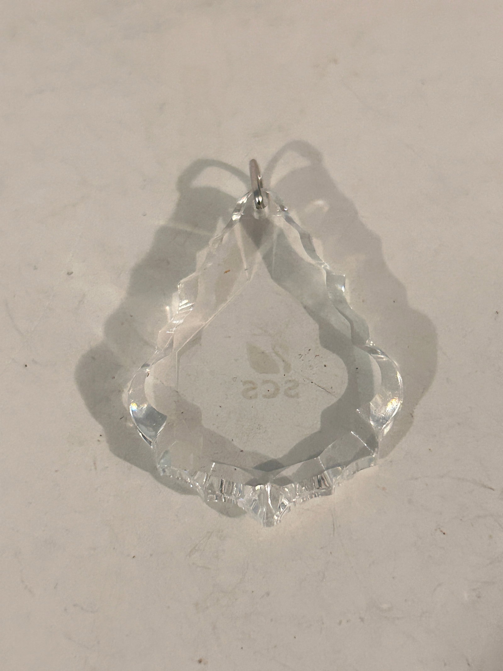 Vintage Swarovski Crystal Pendant: Vintage Swarovski Crystal Pendant Please view all photos as they are part of the description and condition of this Item, Feel free to contact me with questions or picture requests! Used Item AS IS