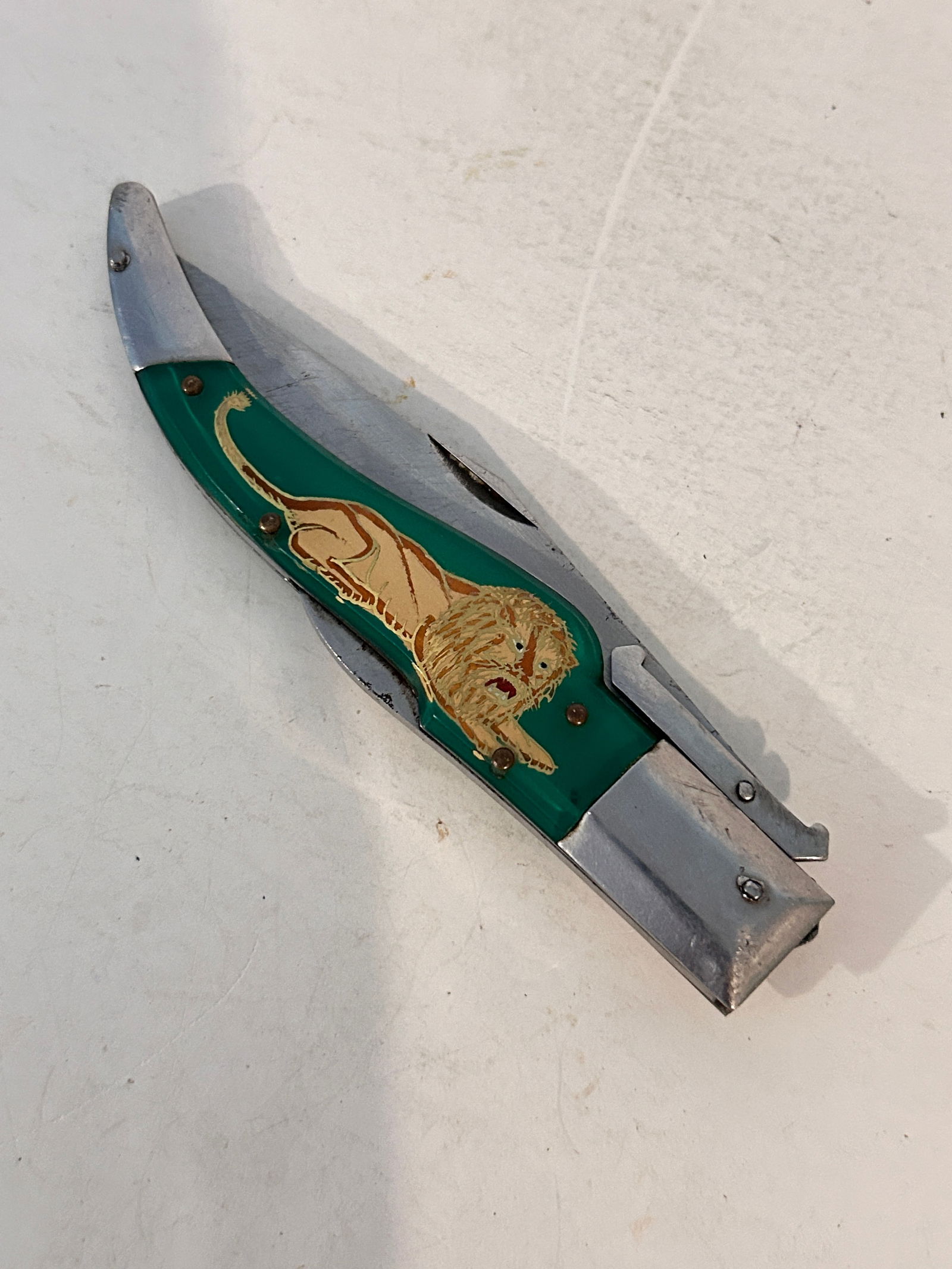 Vintage Japan Lion Lock-Back Swing Guard Folding Pocket Knife (1 of 4)
