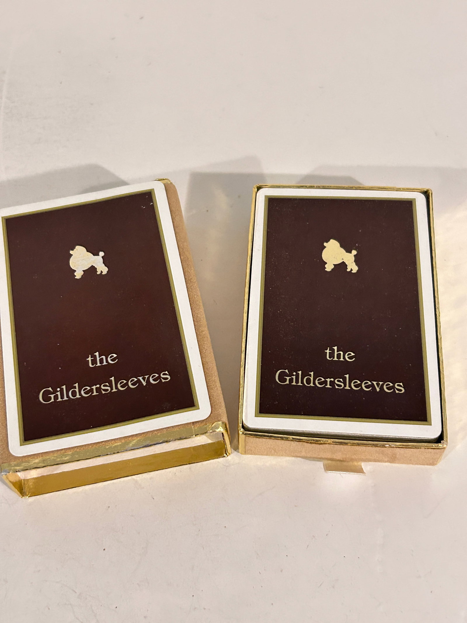 Vintage Gildersleeves Playing Cards: Item comes exactly as shown Know what you are bidding on. Carefully refer to and examine all photos, ask questions, do research, etc., to determine (Authinticity) . before bidding in order to determin