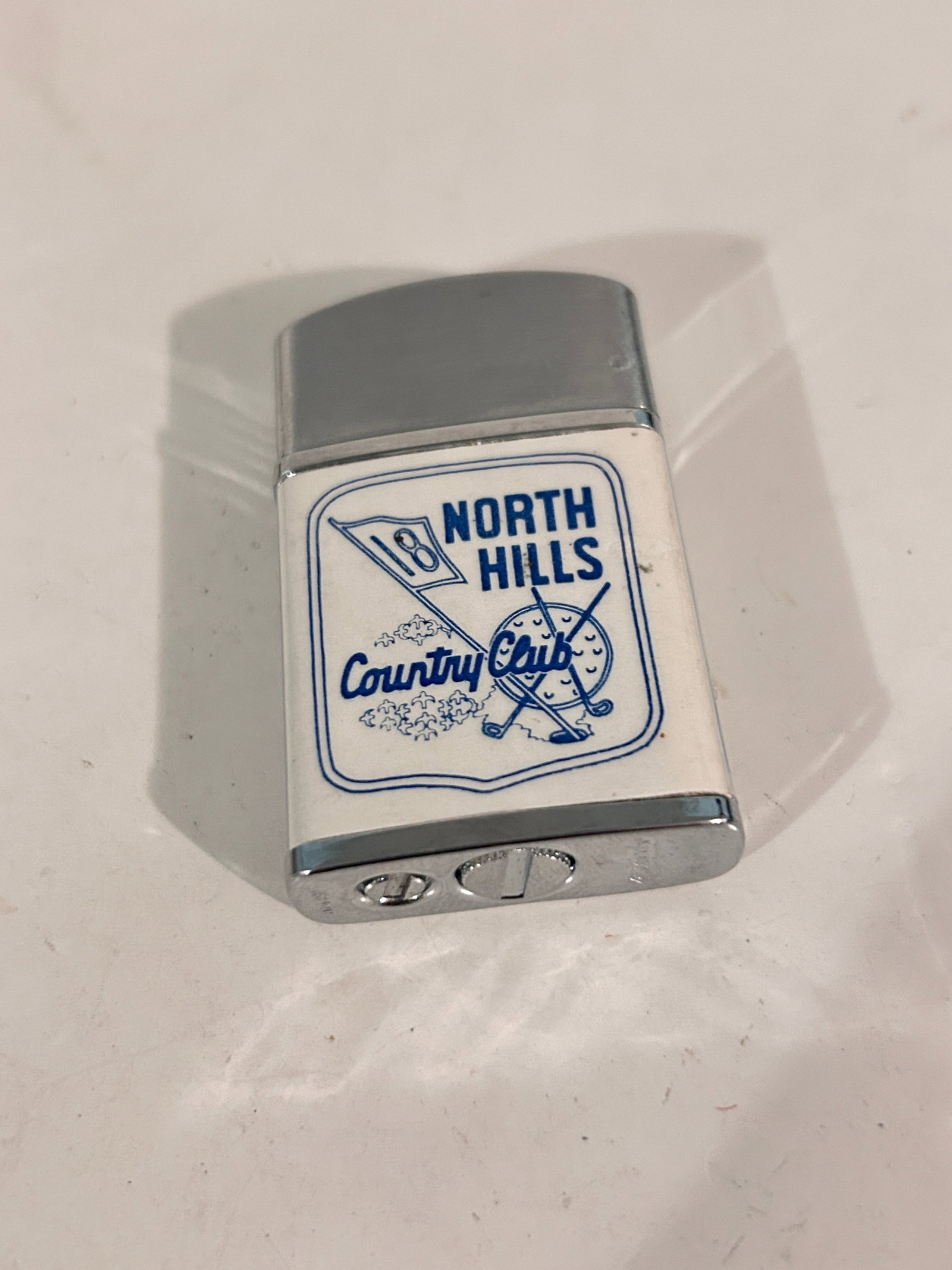 Vintage Kennedy Cigarette Lighter: Vintage Kennedy Cigarette Lighter Please view all photos as they are part of the description and condition of this Item, Feel free to contact me with questions or picture requests! Used Item AS IS
