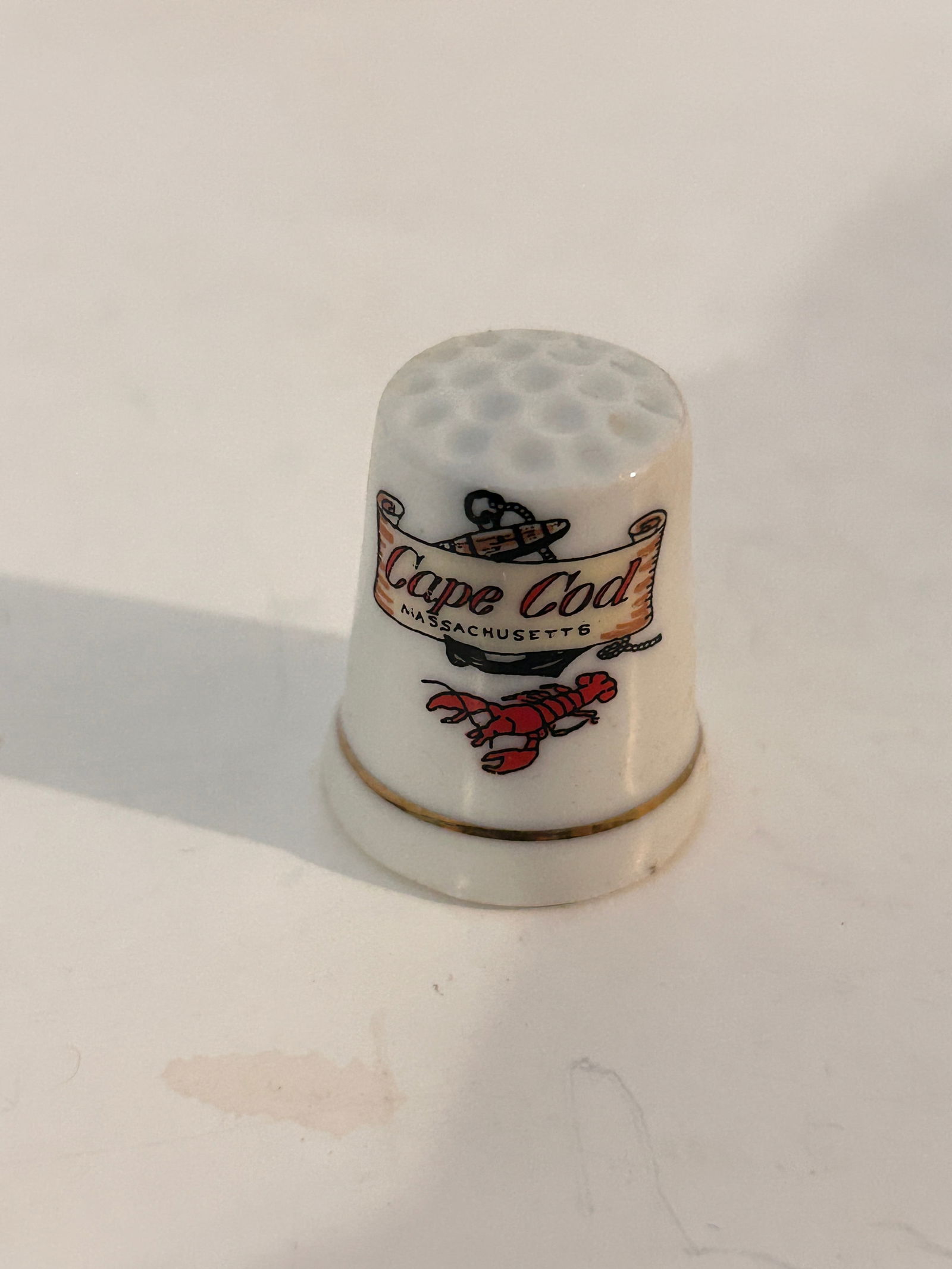 Vintage Thimble: Item comes exactly as shown Know what you are bidding on. Carefully refer to and examine all photos, ask questions, do research, etc., to determine (Authinticity) . before bidding in order to determin