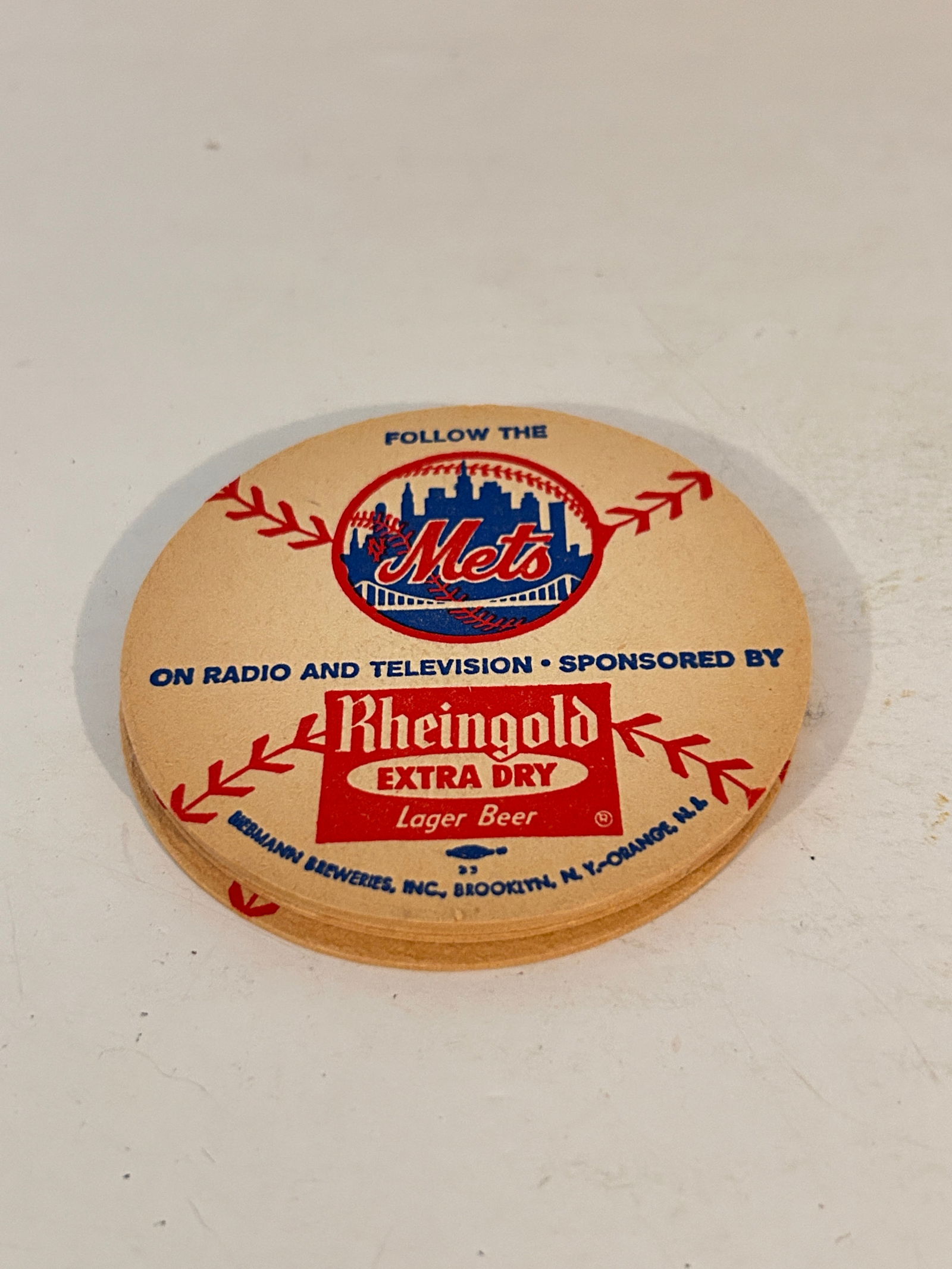 Vintage lot of five mets beer coasters (1 of 4)