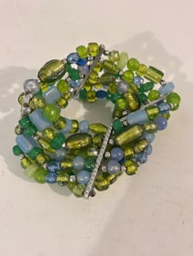 Vintage Green Glass stretch Bracelet