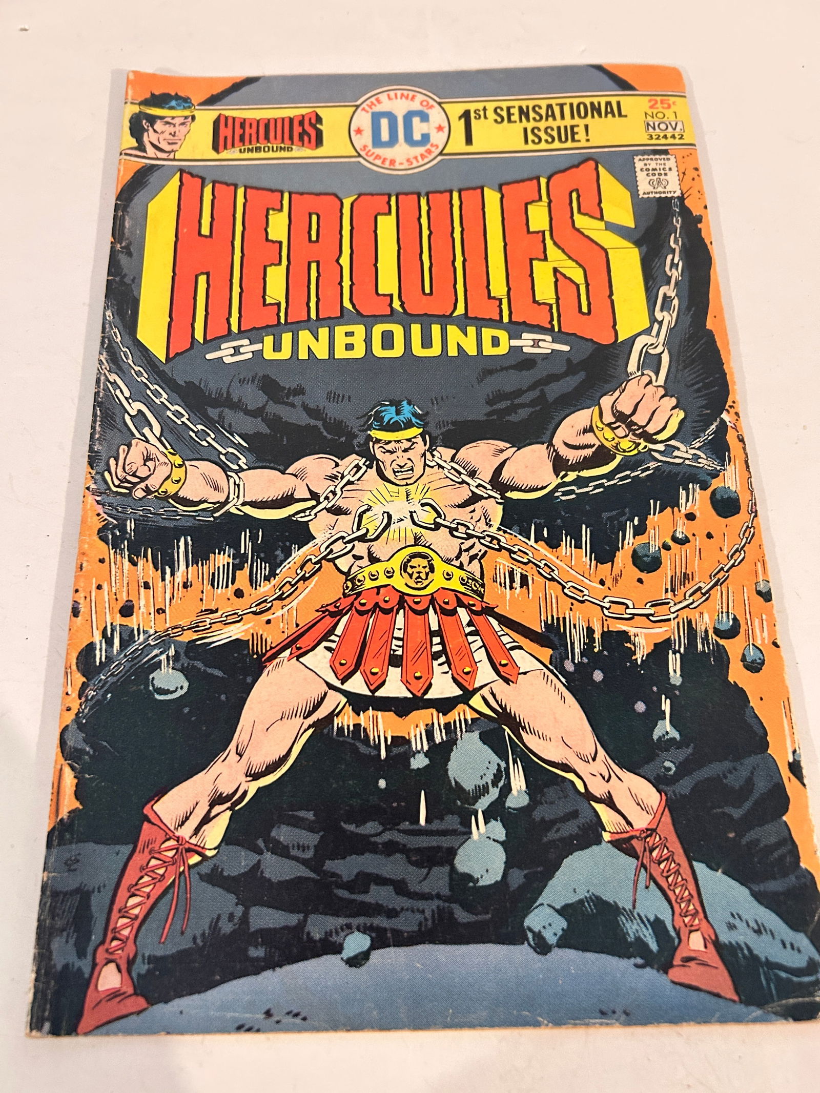 Vintage Comic Book Hercules # 1 (1 of 2)