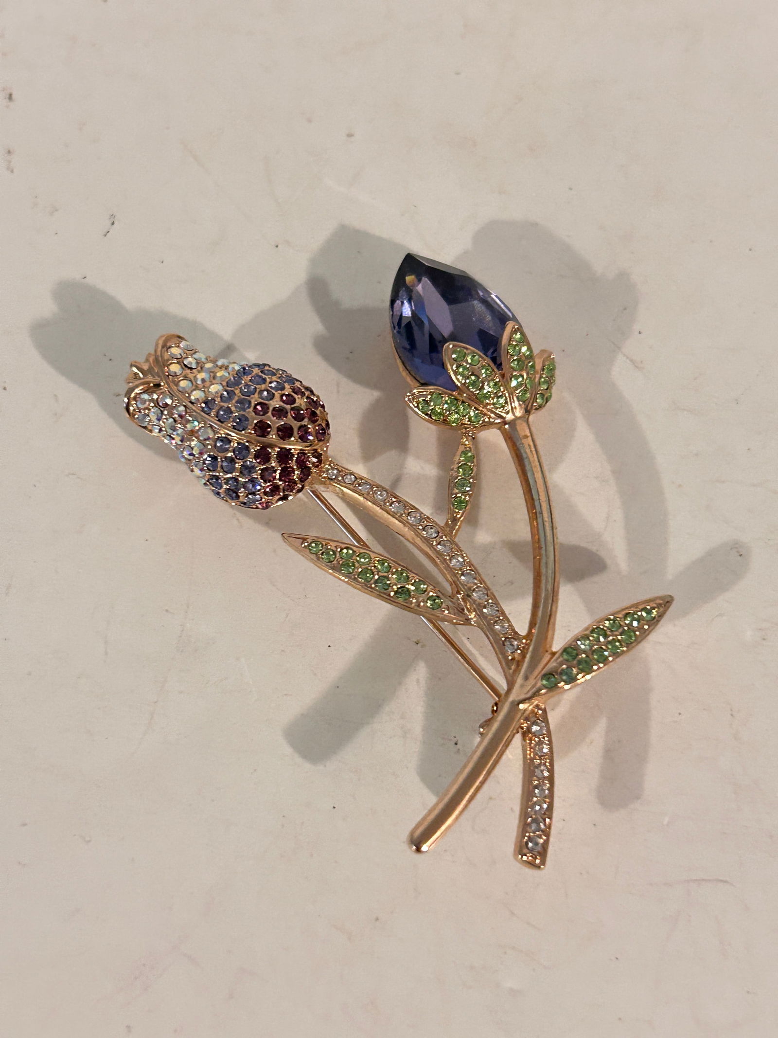 Vintage gold tone floral rhinestone Brooch (1 of 5)