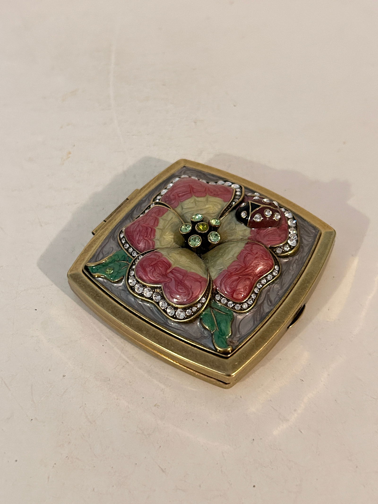 Vintage  Enamel rhinestone trinket box (1 of 4)
