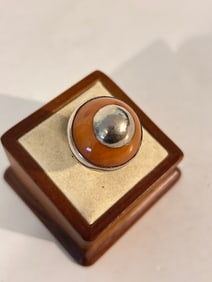 Vintage Costume Ring sz 8