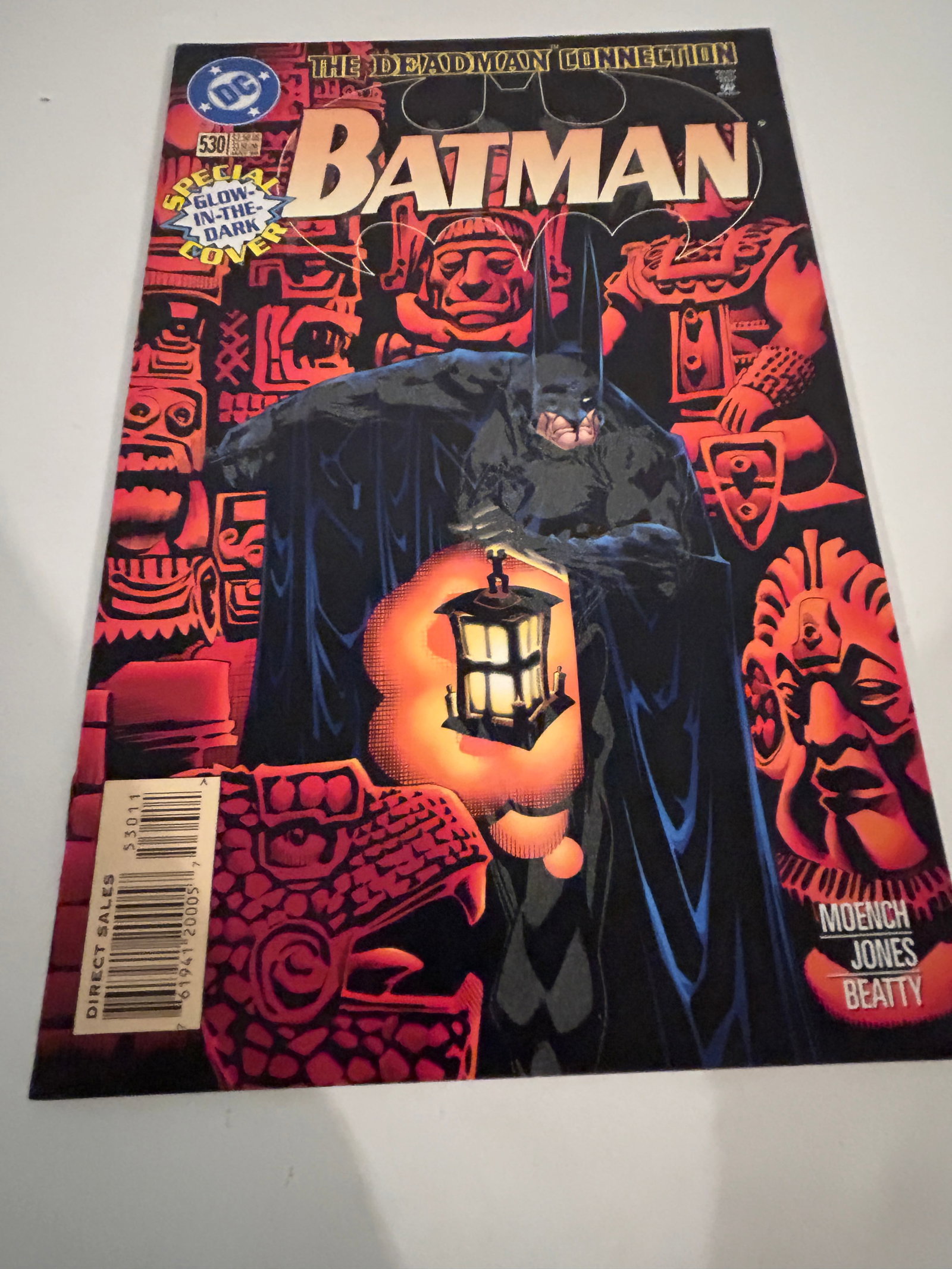Vintage Comic Book Batman # 530: Vintage Comic Book Batman # 530 Please view all photos as they are part of the description and condition of this Item, Feel free to contact me with questions or picture requests! Used Item AS IS