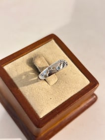Vintage Sterling Silver Ring Size 6