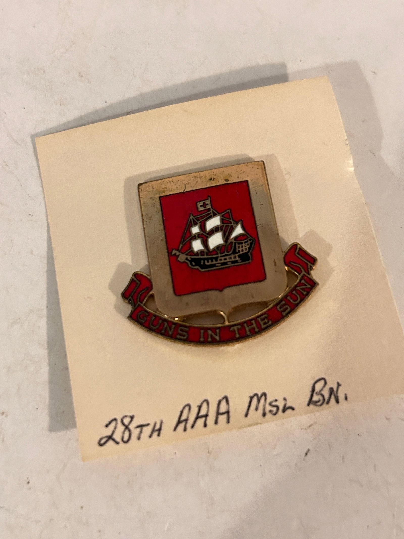 US Army 28th Field Artillery Battalion On The Line Insignia Pin: US Army 28th Field Artillery Battalion On The Line Insignia Pin Please view all photos as they are part of the description and condition of this Item, Feel free to contact me with questions or picture