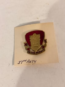 37th Field Artillery Unit Crest Pin