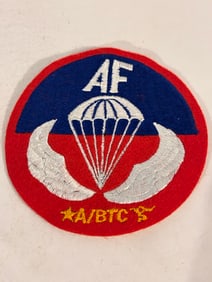 US Army Airborne School WWII  A/BTC Parachute Patch