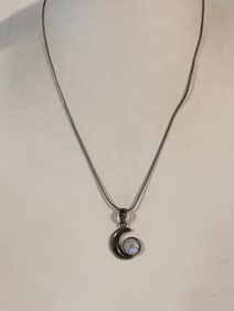 Vintage Sterling Silver Moon pendant Necklace 18"