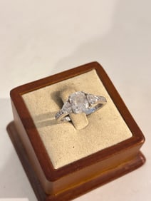 Vintage Sterling Silver CZ Ring Sz 10