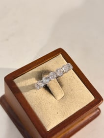 Vintage Sterling Silver CZ Vietnam Ring Sz 9