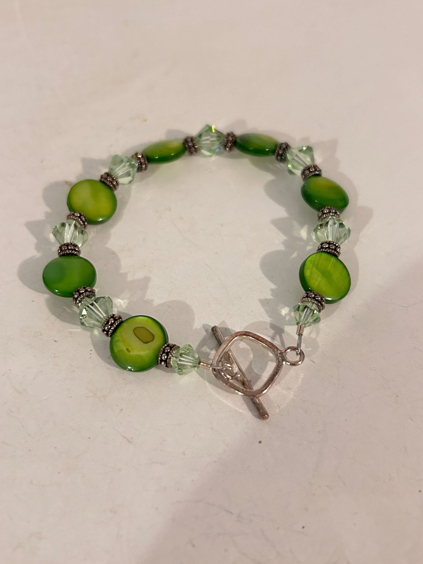 Vintage Sterling Silver Swarovski Crystal green bead Bracelet 7": Vintage Sterling Silver Swarovski Crystal green bead Bracelet 7" Please view all photos as they are part of the description and condition of this Item, Feel free to contact me with questions or pictur